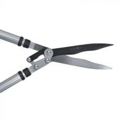 Burgon & Ball Telescopic Handled Wavy Edged Hedge Shear -Rustic Roots 320431 bb wavy edge shear2