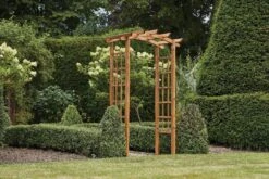 Woodshaw Thornton Rustic Arch