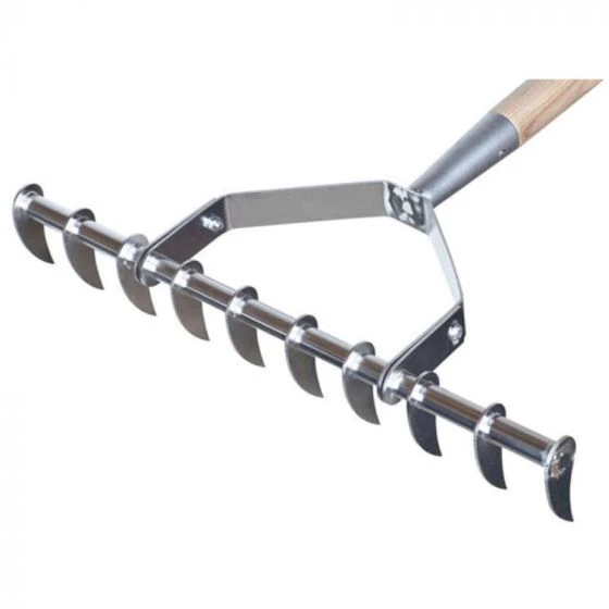 Kent & Stowe Stainless Steel Scarifying Rake 4 Kent & Stowe Stainless Steel Scarifying Rake - Image 2
